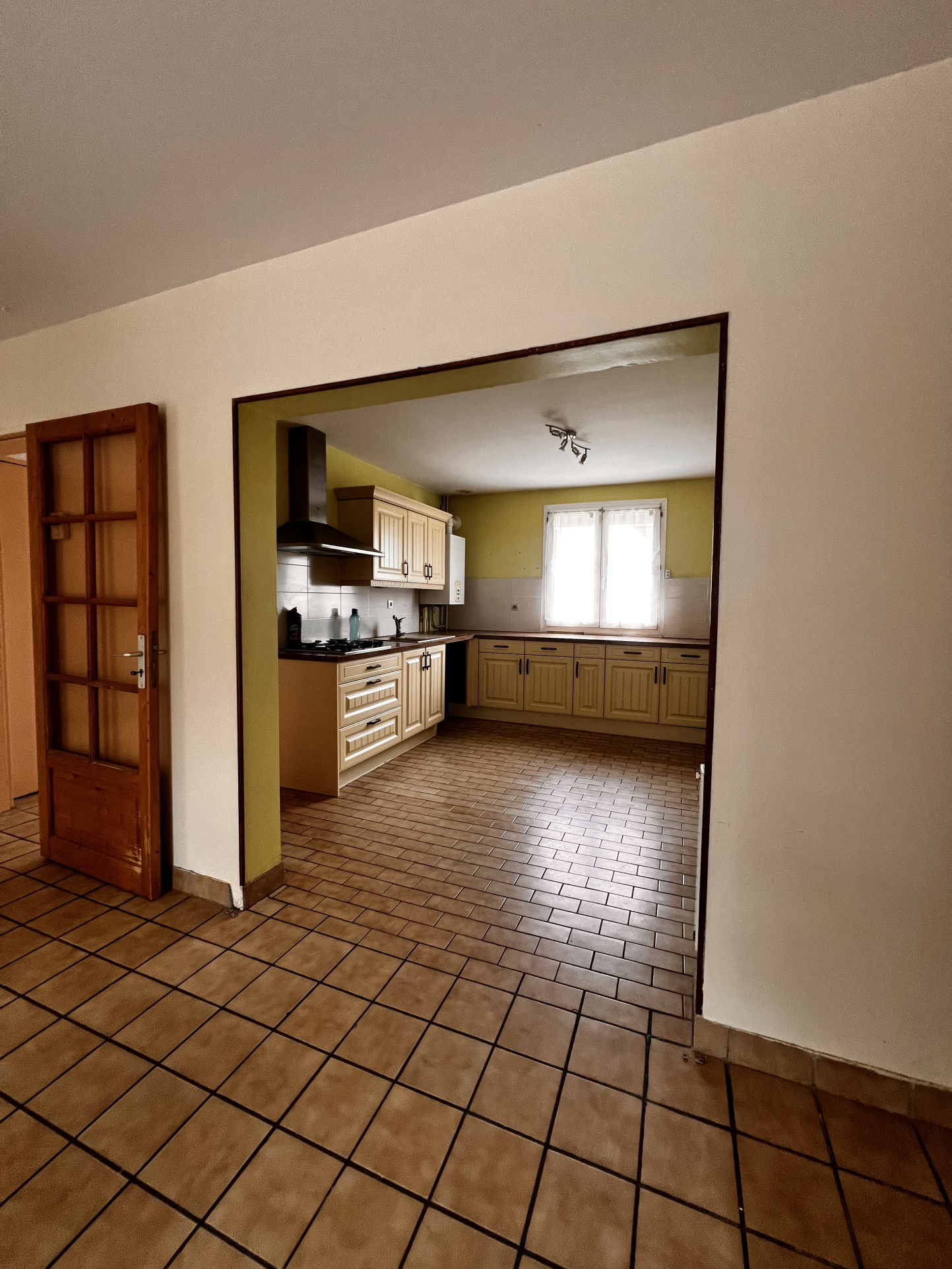 Maison 4 pièces   94 m2   3 chambres Auneuil